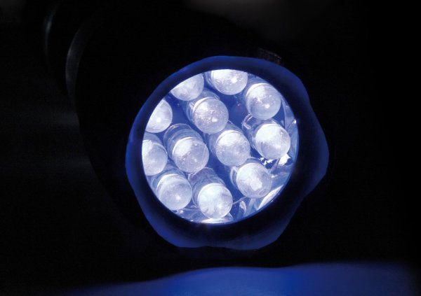 Lineaeffe Torcıa 12UV-LED FLUORESANZE El Feneri