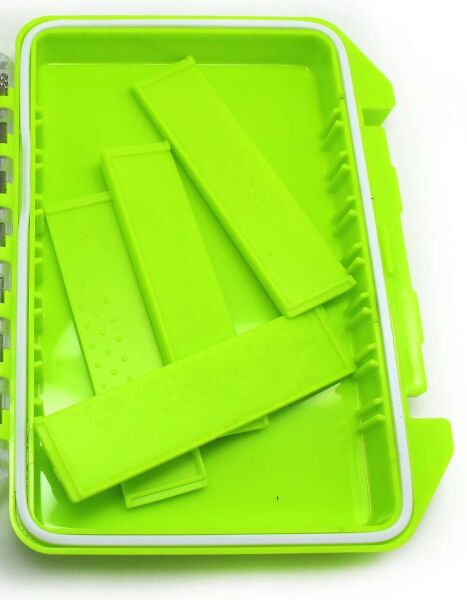 Captain 7240 Profesyonel Contalı Sahte Balık ve Jig Kutusu 15x11x3cm